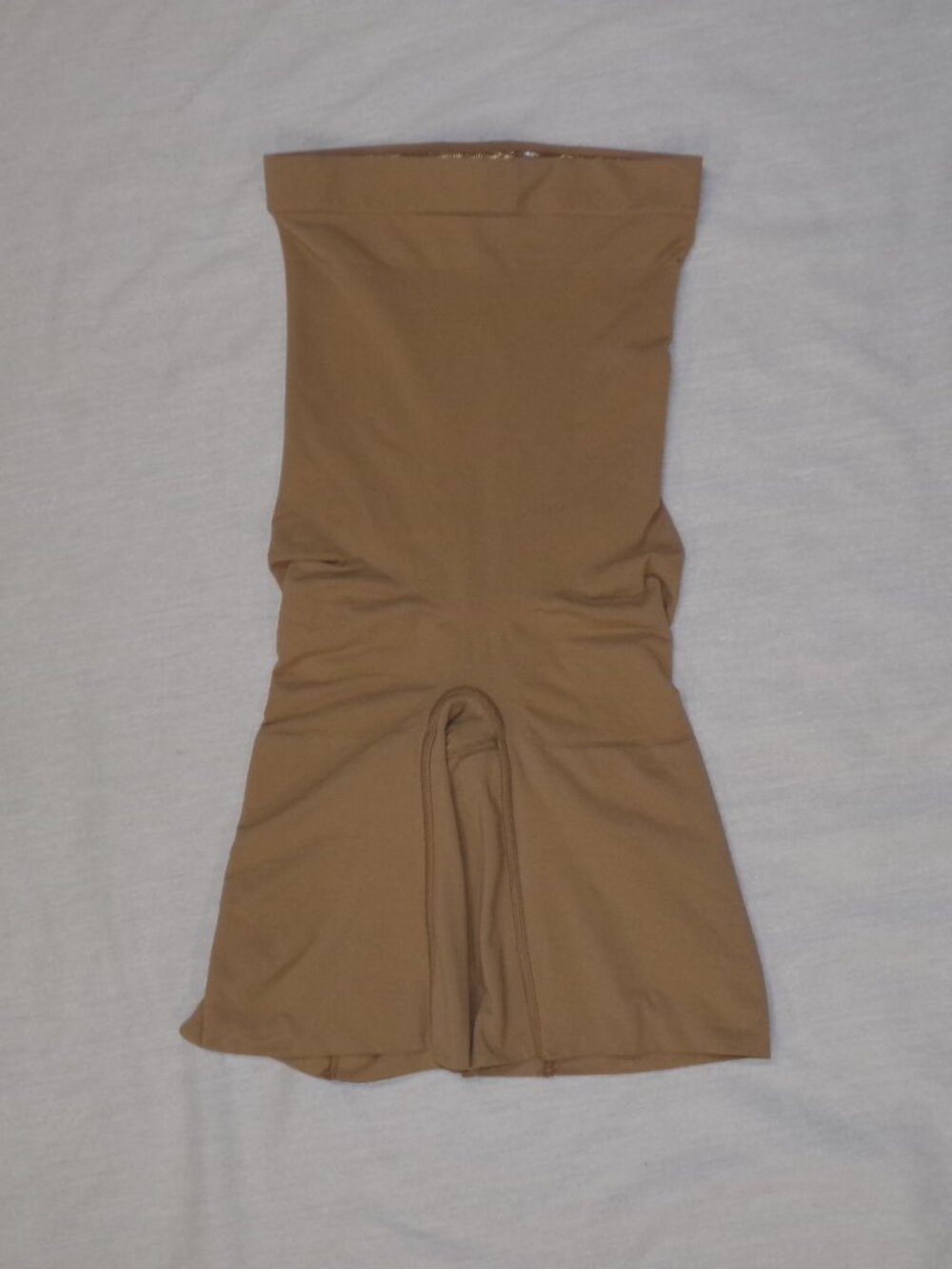 Spanx Seamless HIGHER Power Shaper SHORTS Style 2745 sz Small TAN